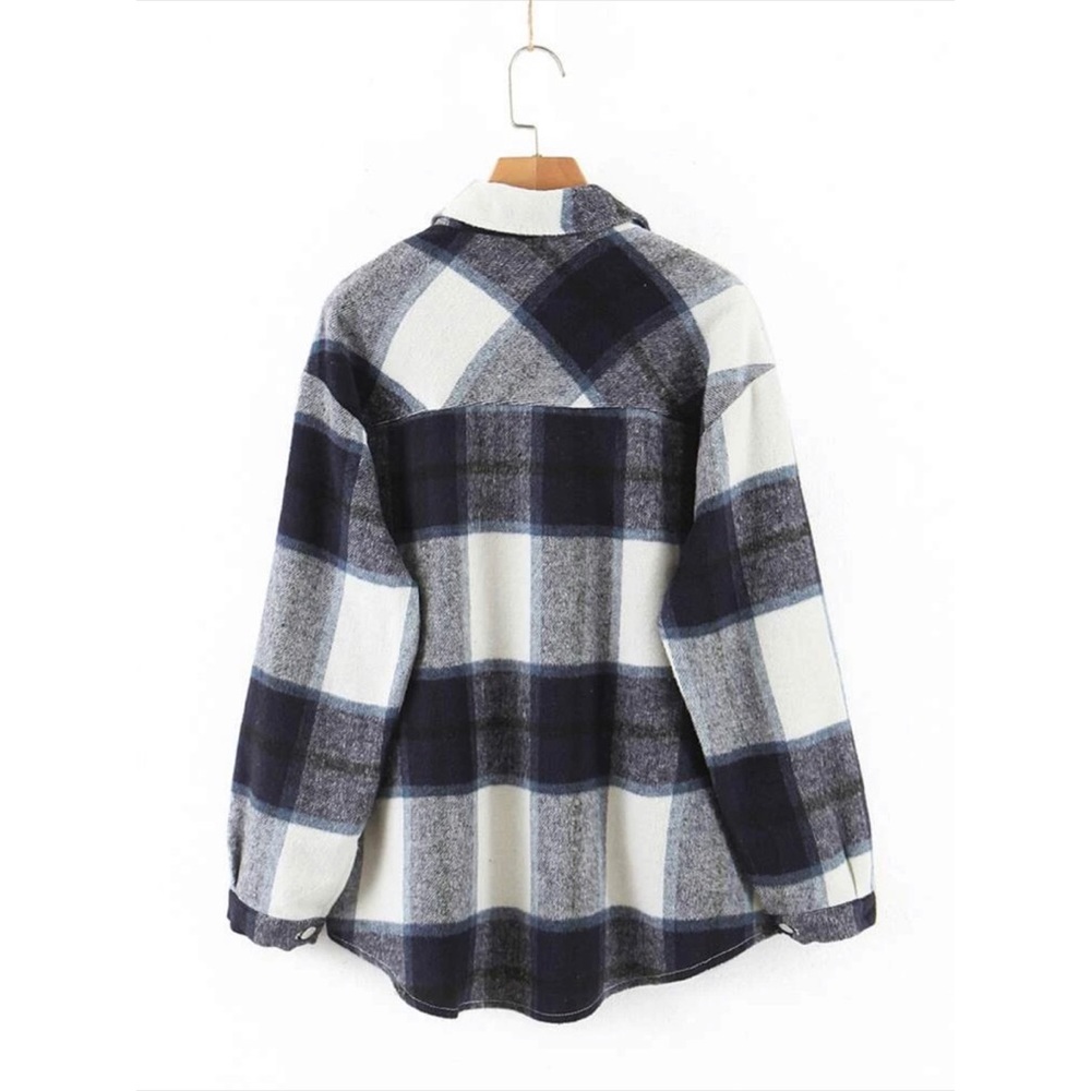 PLUS Plaid round hem shacket button up jacket - Picture 8 of 15